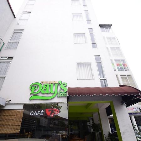 קולומבו Thilhara Days Inn מראה חיצוני תמונה